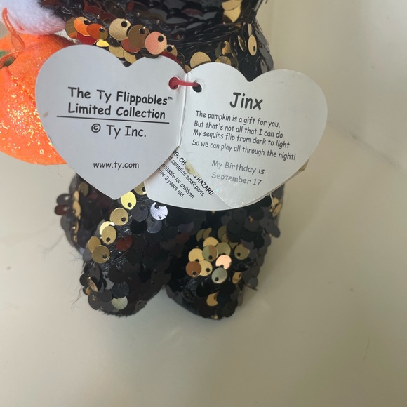 TY Flippables Sequin Plush - JINX the Black Cat with Pumpkin (6 inch) - MWMTs - Picture 7 of 8